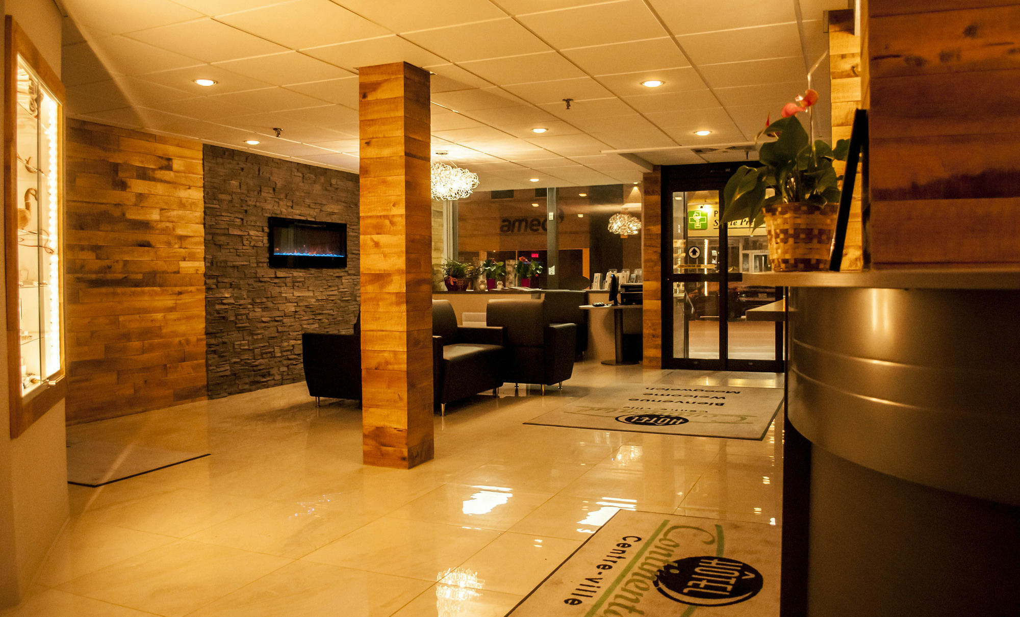 Hotel Continental Centre-Ville Валь-д'Ор Экстерьер фото